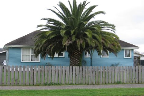 Photo of property in 28 Kummer Crescent, Masterton, 5810