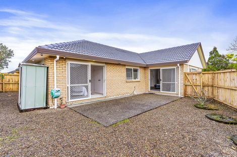 Photo of property in 2 Marlon Lane, East Tamaki, Auckland, 2016