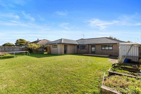 Photo of property in 31 Corinth Grove, Papamoa Beach, Papamoa, 3118