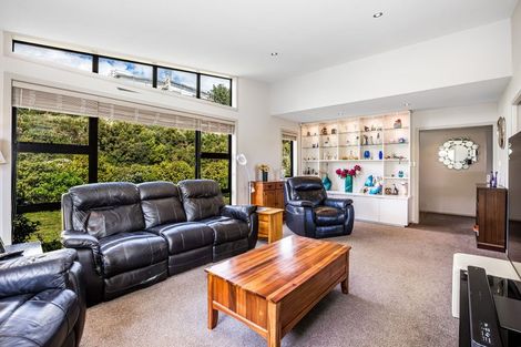 Photo of property in 98 Navigation Drive, Whitby, Porirua, 5024