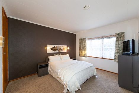 Photo of property in 49 Avenue Road, Greenmeadows, Napier, 4112