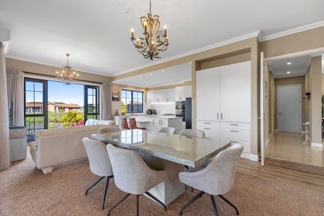 Photo of property in 166 Oriental Parade, Papamoa Beach, Papamoa, 3118