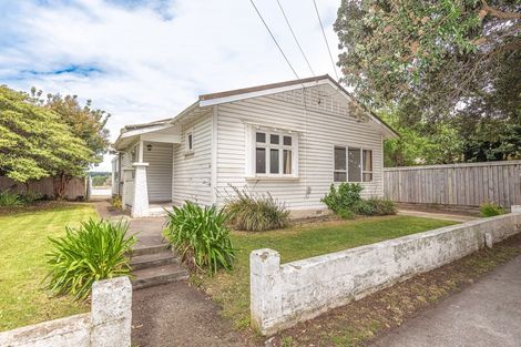 Photo of property in 69 Bedford Avenue, Gonville, Whanganui, 4501