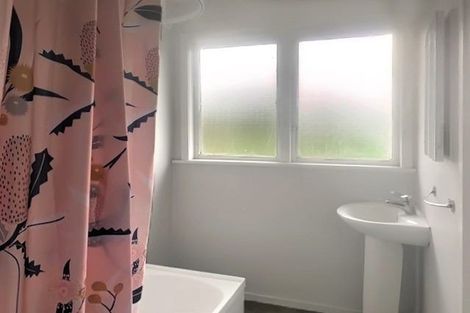 Photo of property in 65 Avenue Road, Foxton, 4814