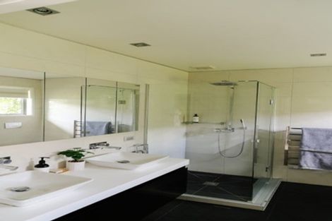 Photo of property in 6 Parkhill Avenue, Wanaka, 9305