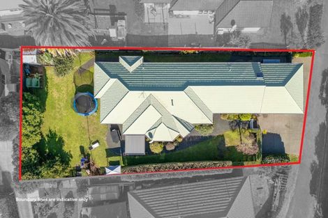 Photo of property in 10 Wouldbank Way, Welcome Bay, Tauranga, 3112