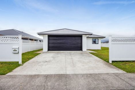 Photo of property in 48 County Drive, Hawera, 4610