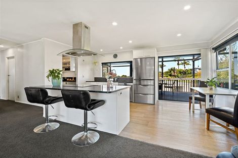 Photo of property in 3 Rehia Road, Massey, Auckland, 0614