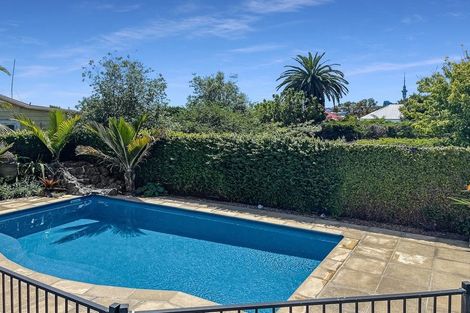 Photo of property in 123 Crummer Road, Grey Lynn, Auckland, 1021