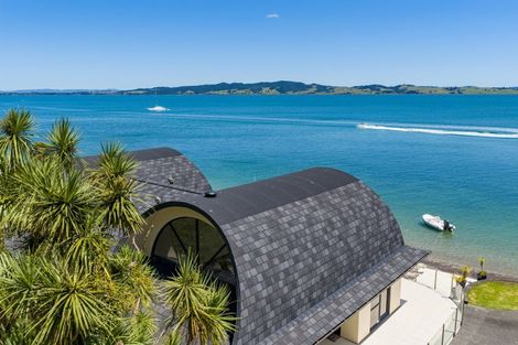 Photo of property in 42 Manganese Point Road, Tamaterau, Whangarei, 0174