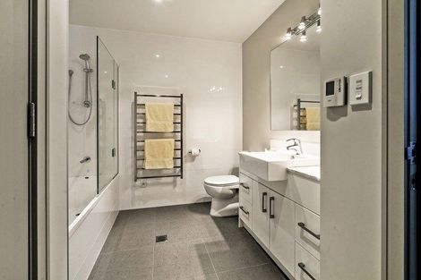 Photo of property in 4/23 Wellington Street, Howick, Auckland, 2014