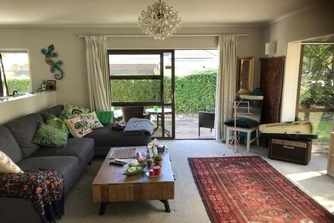 Photo of property in 11b Atkin Avenue, Mission Bay, Auckland, 1071