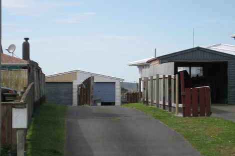 Photo of property in 47 Lee Street, Castlecliff, Whanganui, 4501