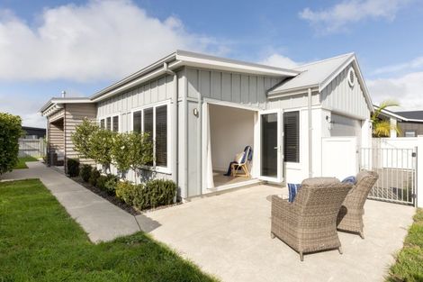Photo of property in 4 Ascarina Way, Papamoa Beach, Papamoa, 3118