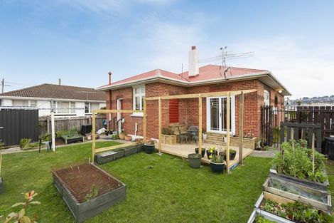 Photo of property in 15 Crete Street, Saint Kilda, Dunedin, 9012