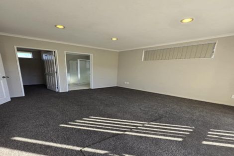 Photo of property in 5 Prado Drive, Pukekohe, 2120