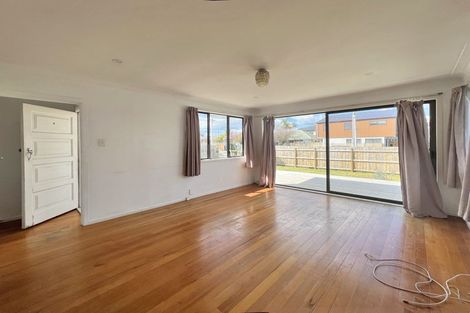 Photo of property in 11 Tiraumea Drive, Pakuranga, Auckland, 2010