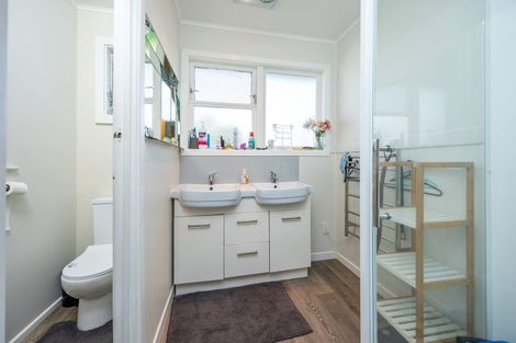 Photo of property in 75 Avalon Drive, Nawton, Hamilton, 3200