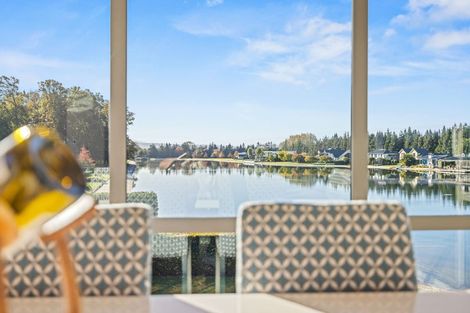 Photo of property in 37 Oakgrove Drive, Rangiora, 7400