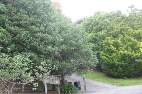 Photo of property in 2/14 Helicon Place, Totara Vale, Auckland, 0629