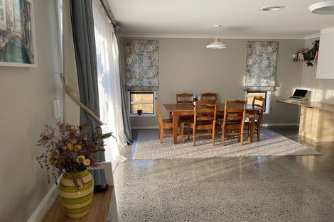 Photo of property in 11 Nelson Lane, Omokoroa, 3114