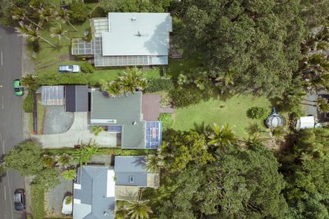 Photo of property in 213 Motutara Road, Muriwai, Waimauku, 0881