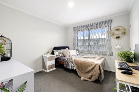 Photo of property in 5 Magnetic Place, Cromwell, 9310