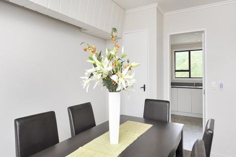 Photo of property in 12 Arizona Grove, Brooklyn, Wellington, 6021