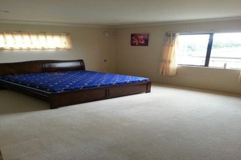 Photo of property in 59f Hillsborough Road, Hillsborough, Auckland, 1042