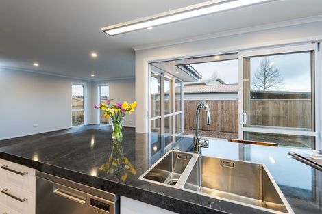 Photo of property in 6 Carmello Grove, Richmond, 7020