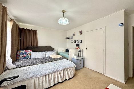 Photo of property in 42 Bowater Place, Manurewa, Auckland, 2102