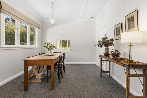 Photo of property in 8 Friend Street, Karori, Wellington, 6012