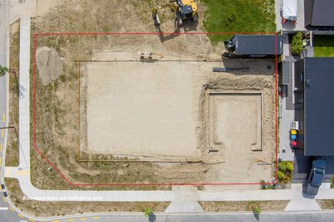 Photo of property in 6 Pounamu Avenue, Albert Town, Wanaka, 9305