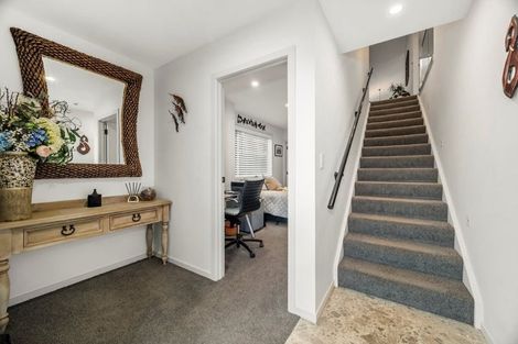 Photo of property in 70 Chesham Avenue, Waipahihi, Taupo, 3330