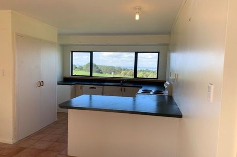 Photo of property in 204a Tram Gully Road, Manukau Heads, Waiuku, 2684