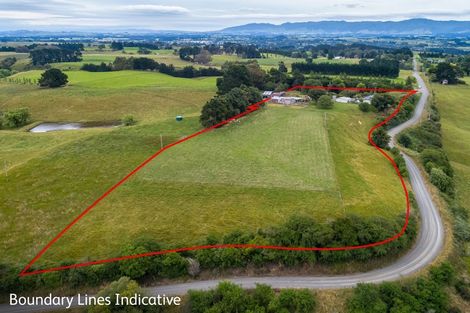 Photo of property in 22 Tiratu Road, Dannevirke, 4976