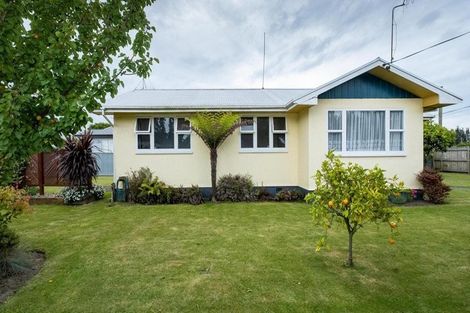 Photo of property in 581 Main North Road, Bay View, Napier, 4104
