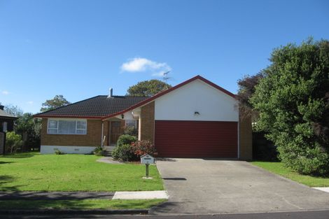 Photo of property in 3 Lochend Place, Highland Park, Auckland, 2010