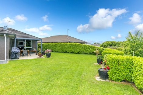 Photo of property in 4 Beckham Close, Grandview Heights, Hamilton, 3200