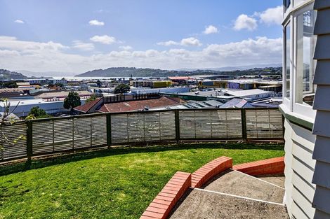 Photo of property in 50 Childers Terrace, Kilbirnie, Wellington, 6022