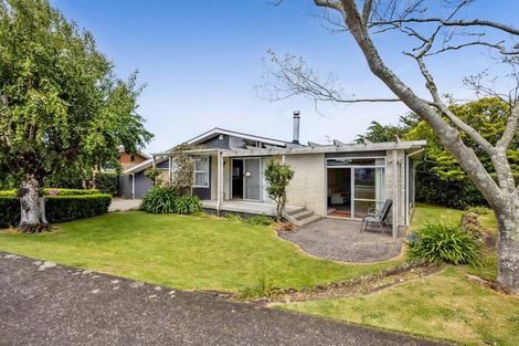 Photo of property in 5 Climie Crescent, Hawera, 4610