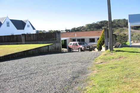 Photo of property in 6 Gould Street, Russell, 0202