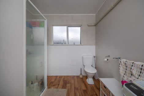 Photo of property in 2/46 School Road, Morningside, Auckland, 1021
