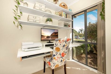 Photo of property in 30 Blackwood Drive, Wattle Downs, Auckland, 2103