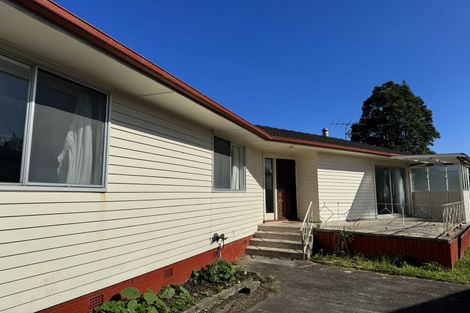 Photo of property in 62 Edgewater Drive, Pakuranga, Auckland, 2010