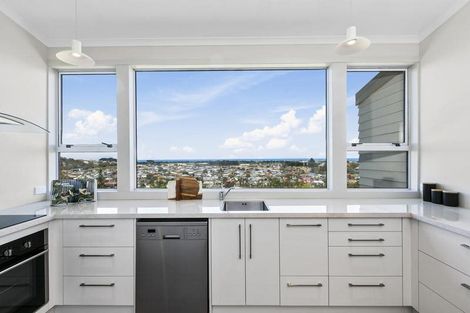 Photo of property in 52 Moana Crescent, Musselburgh, Dunedin, 9013