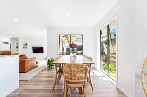Photo of property in 22a Zealandia Road, Manly, Whangaparaoa, 0930