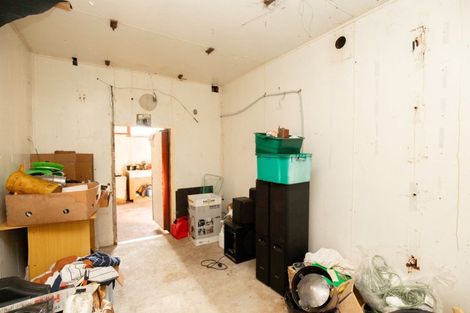 Photo of property in 11 Front Miranda Road, Waitakaruru, Thames, 3576