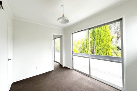 Photo of property in 1/17 Lyons Avenue, Murrays Bay, Auckland, 0630