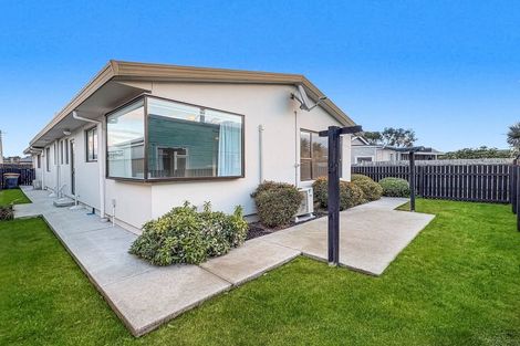 Photo of property in 1/11 Sylvia Street, Parklands, Christchurch, 8083